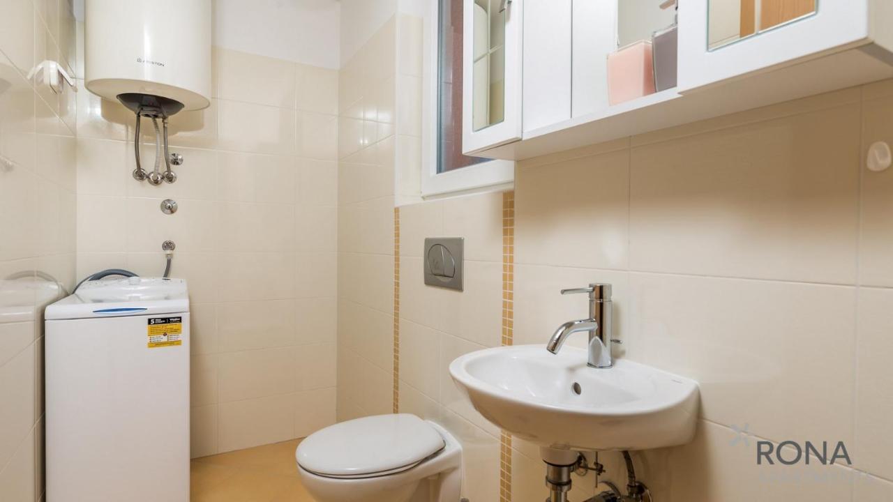 Rona Apartment Denis Умаг Экстерьер фото